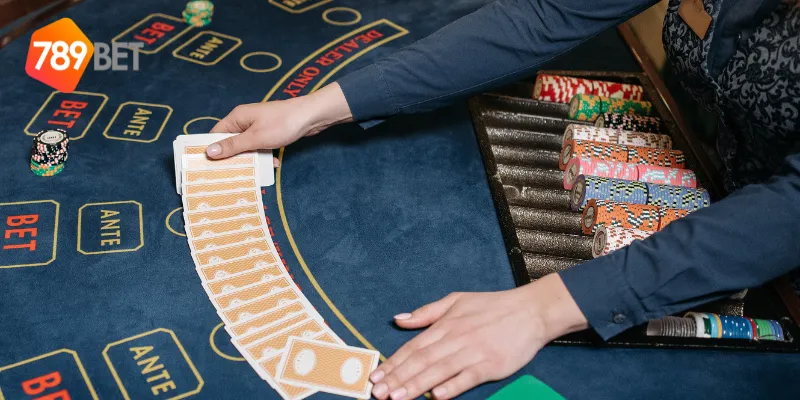 Baccarat không hoa hồng là gì?