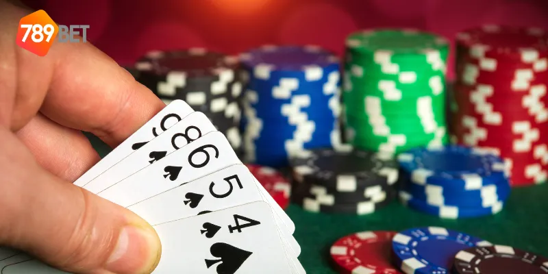 Bài Poker Stud 5 lá là gì?