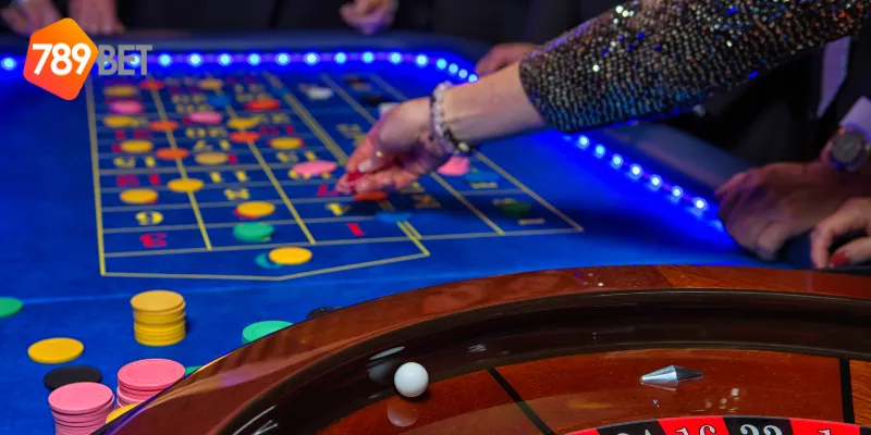 Chơi Roulette Bài Kết Hợp Hấp Dẫn Cùng 789BET Tối Nay 4 Các chiến lược chơi Roulette bài kết hợp