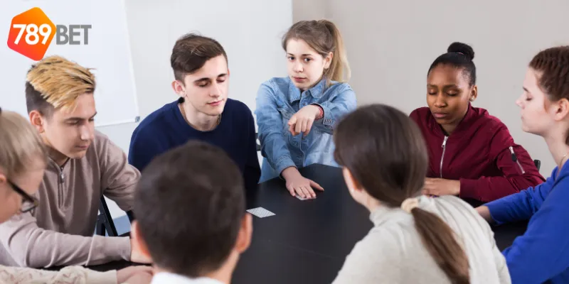 Chiến thuật chơi game bài ma sói