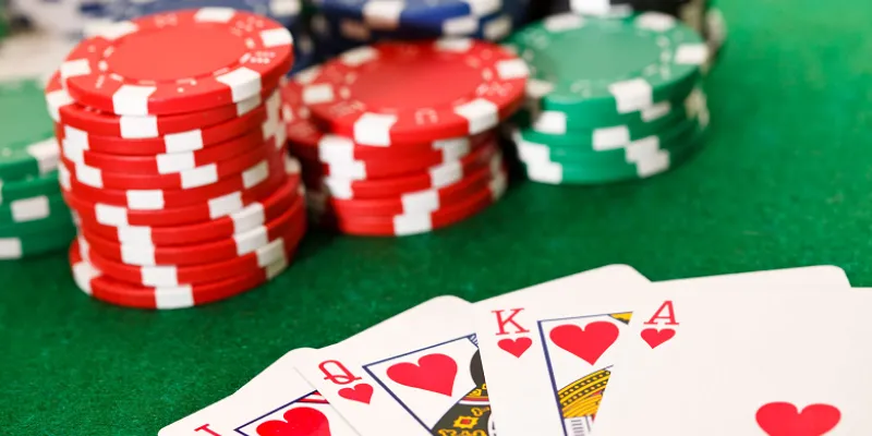 Chia sẻ kinh nghiệm chơi bài poker hiệu quả tăng tỷ lệ thắng