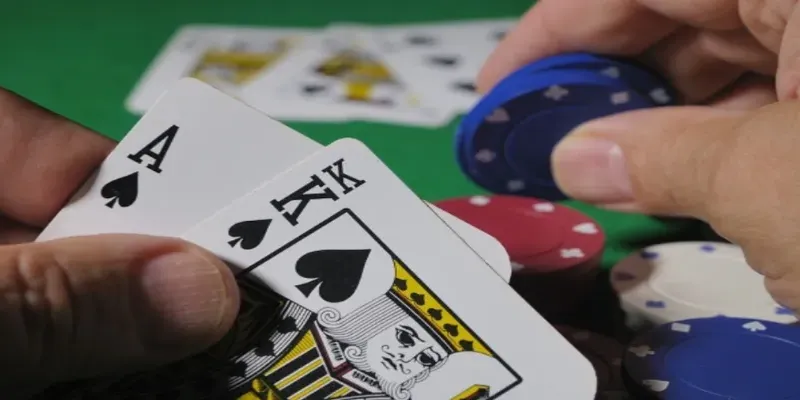 Cách chơi Xì Dách hiệu quả – Mẹo nâng cao tỷ lệ thắng với mỗi ván bài 4 Cao thủ thường áp dụng cách chơi Xì Dách hiệu quả nào để thắng lớn?